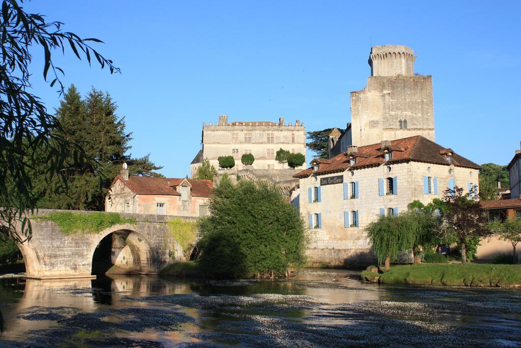 Hostellerie Les Griffons Bourdeilles Екстер'єр фото